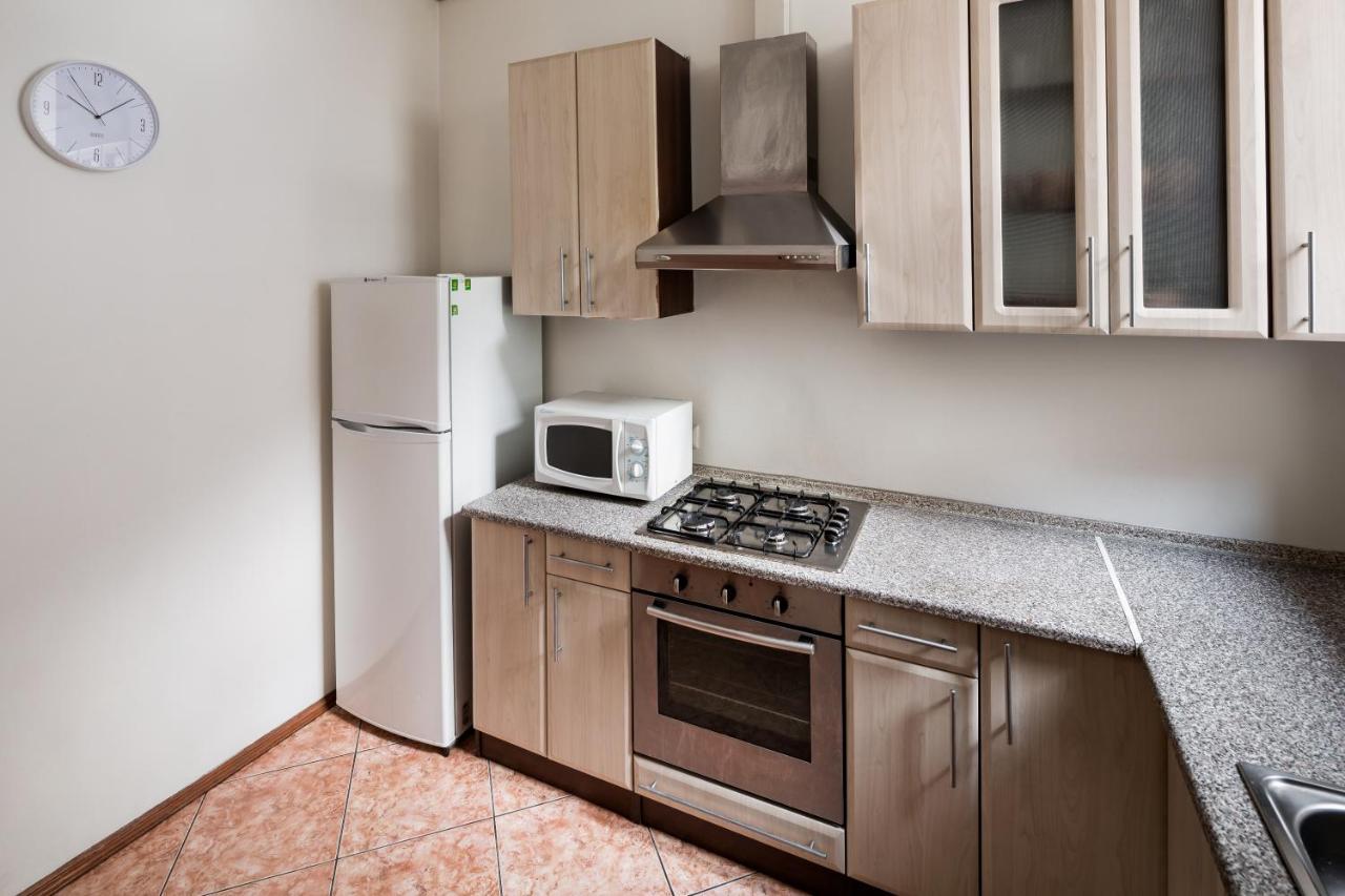 Apartamento Romari Два Поверхи Leópolis Exterior foto